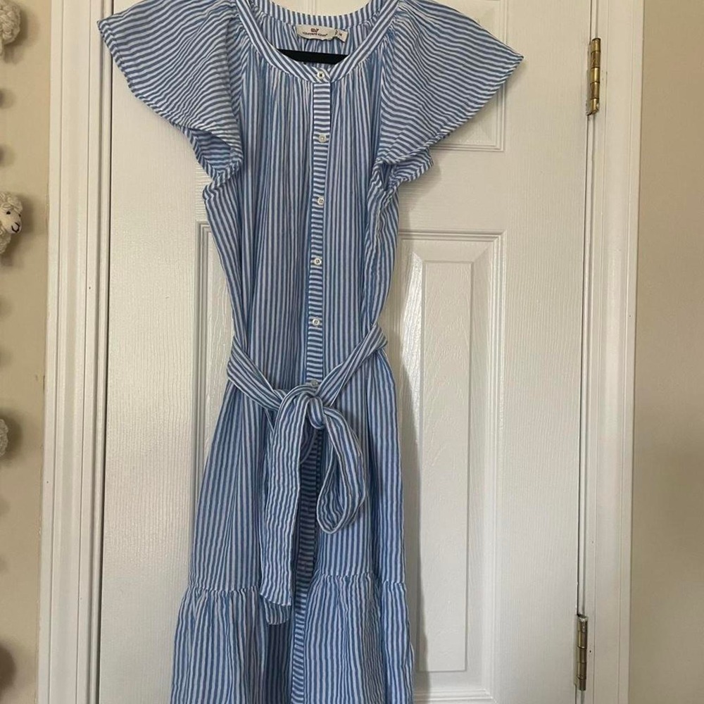 Vineyard Vines blue/white striped dress